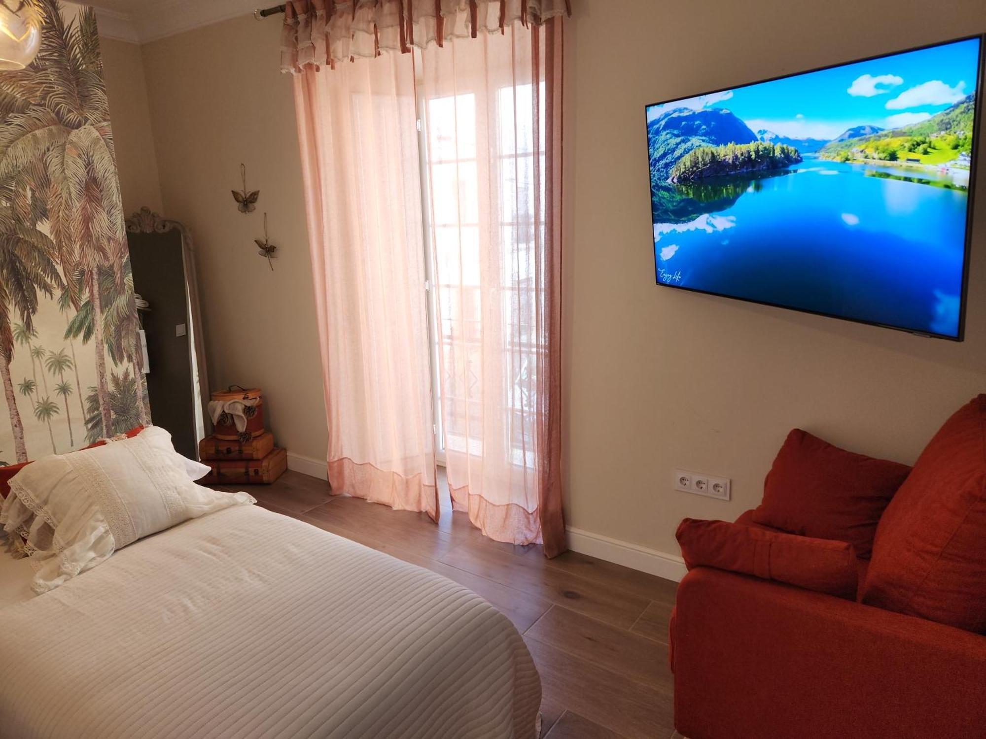 Hotel Boutique Iulia 5 Estrellas Медина-де-лас-Торрес Экстерьер фото