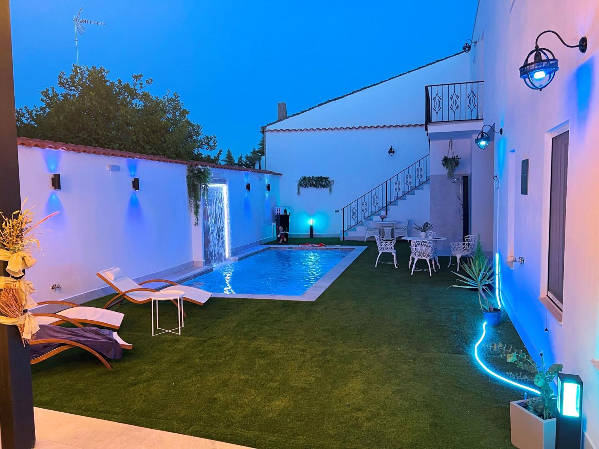 Hotel Boutique Iulia 5 Estrellas Медина-де-лас-Торрес Экстерьер фото