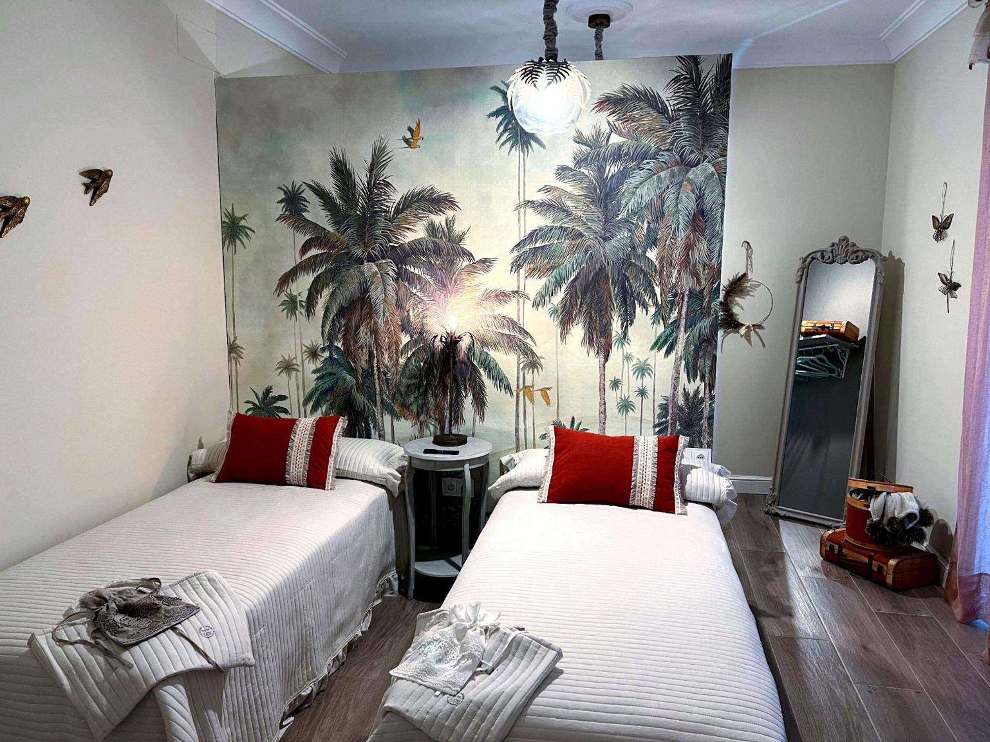 Hotel Boutique Iulia 5 Estrellas Медина-де-лас-Торрес Экстерьер фото